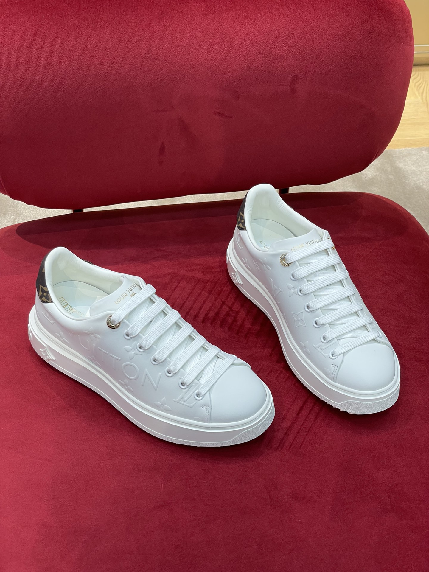 Women's high heels